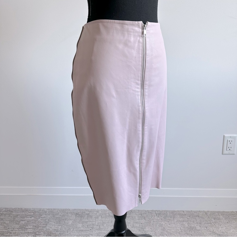 Sz 8 BY MALENE BIRGER Leather Full Zipper Pencil Skirt in Baby Pink